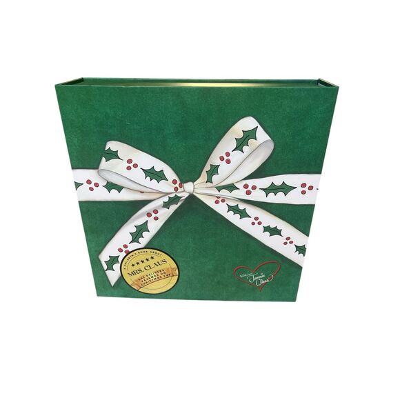 Jammie Claus gift box with pouch and book NEW - Picture 2 of 3